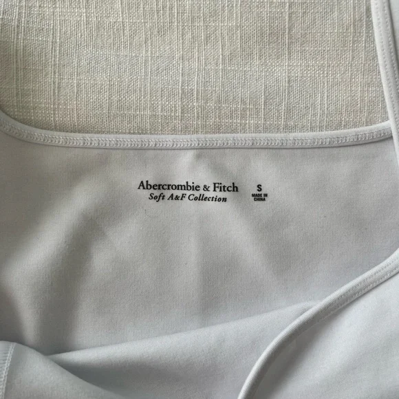 Abercrombie Sweetheart bodysuit - Picture 9 of 10